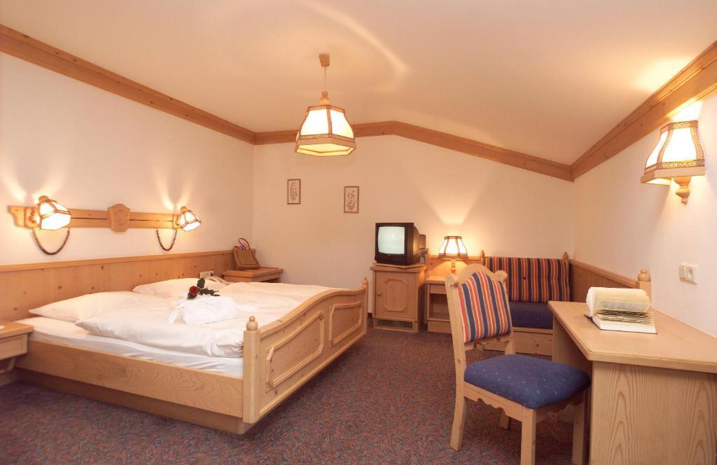 Hotel Tauernhof Kaprun Chambre photo